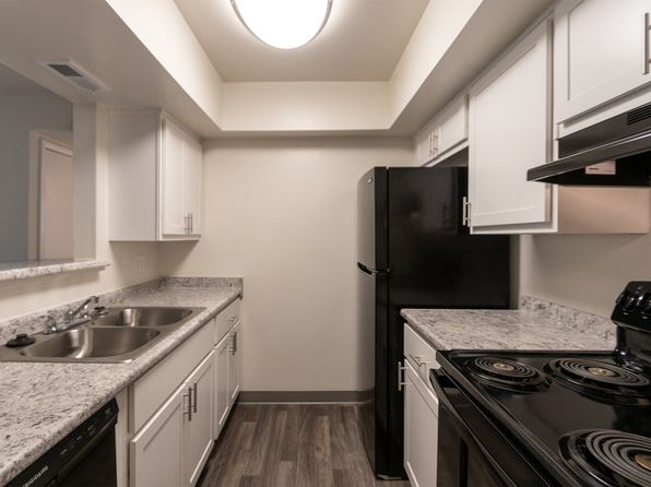 3530 Village Dr #3799B