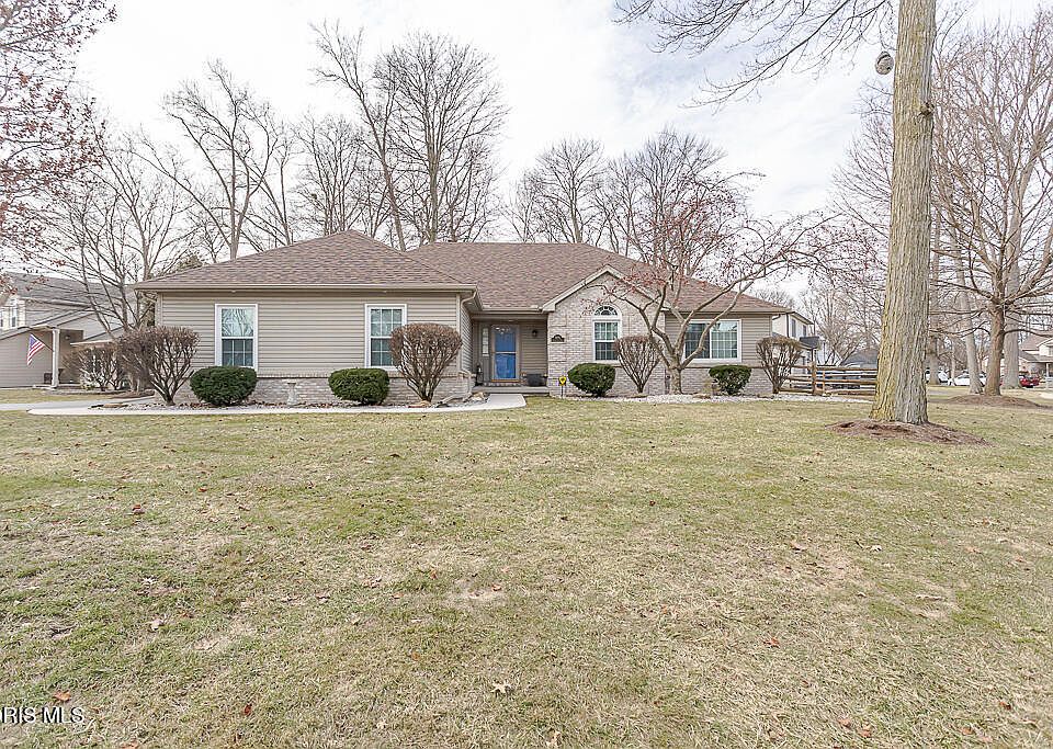 1st image of 5695 Greenridge Dr