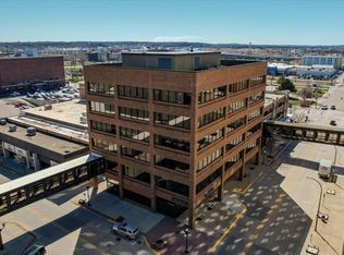 700 4th St APT 402, Sioux City, IA 51101