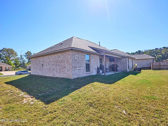 3rd image of 115 Rotherfield Pl