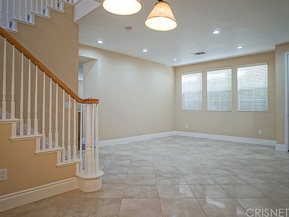 3rd image of 23345 Beachcomber Ln