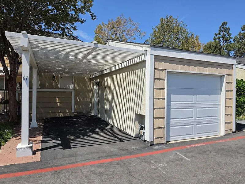 2 bed, 2.0 bath, 983 sqft, $2,950 — Photo 3