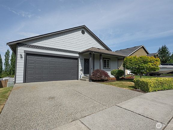 2nd image of 3906 68th Drive NE