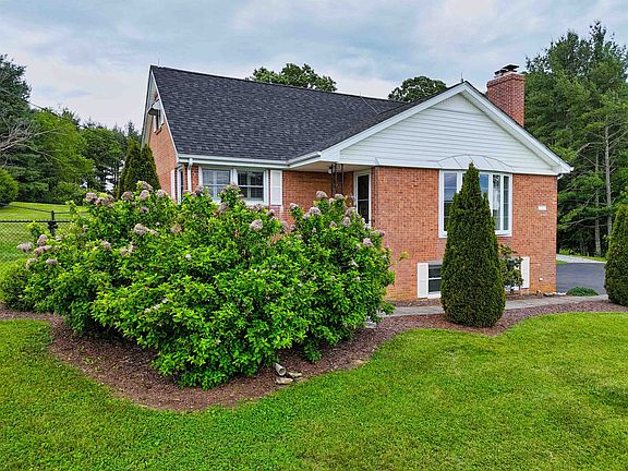 4th image of 3532 Dairy Rd