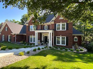 115 Chestnut Glen Dr, Louisville, KY 40245