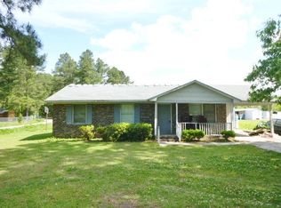 601 E Cherry St, Andrews, SC 29510