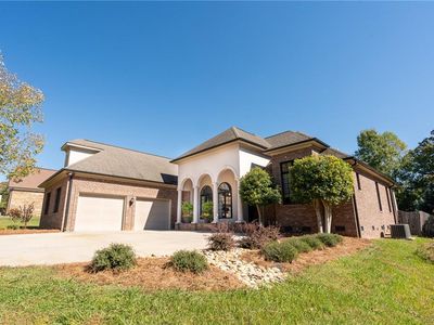 2632 Maxine Dr, High Point, NC, 27265