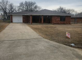 103 E Jackson St, Morris, OK 74445