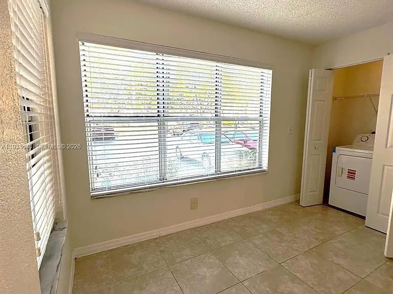 3420 Pinewalk Dr N #713 — Photo 6