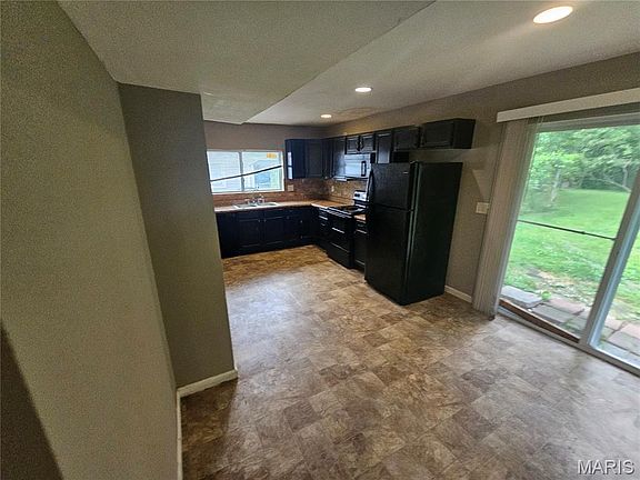 5th image of 1126 Haley Ave