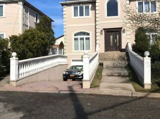 333 Bertram Ave, Staten Island, NY 10312