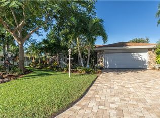 5290 Selby Dr, Fort Myers, FL 33919