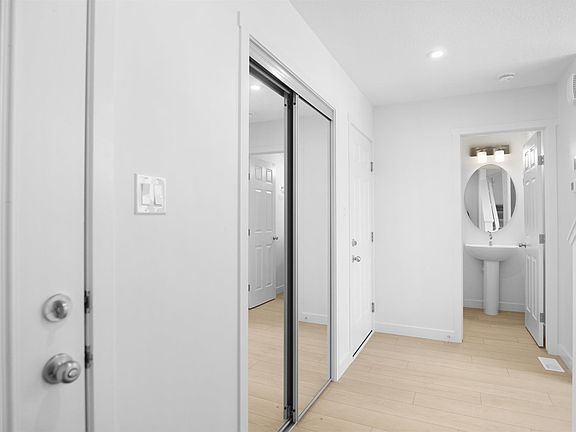 4th image of 8893 Carson Way SW