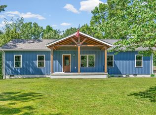 15 Locust Dr, Erin, TN 37061