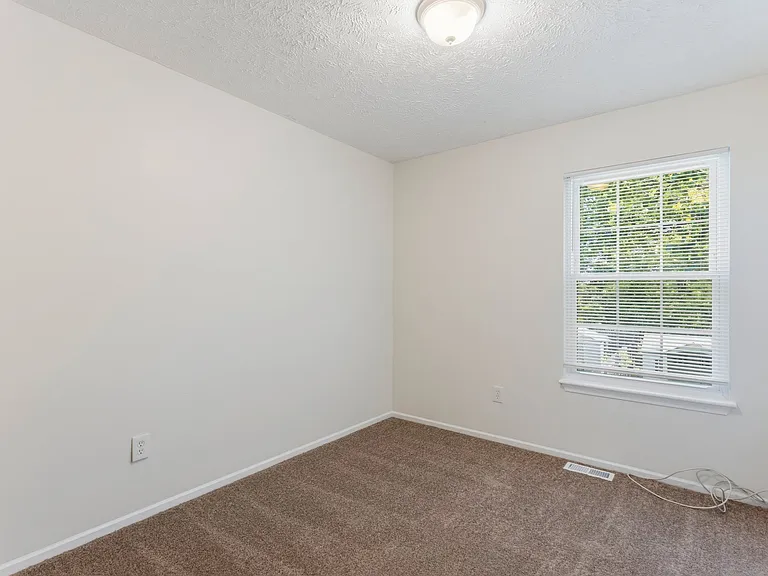 6319 Harris Heights Ave — Photo 15