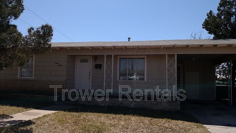 2nd image of 1212 Patton Dr