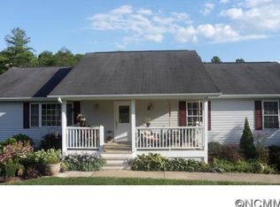 32 Candy Tuft Ln, Weaverville, NC 28787