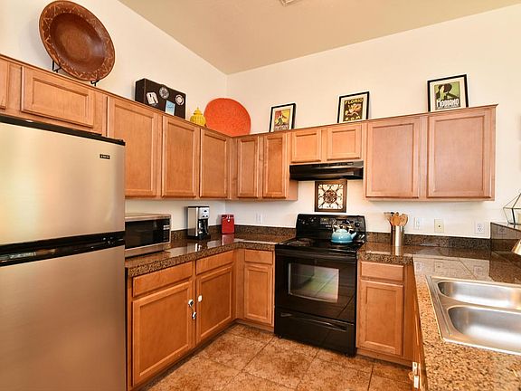 Kitchen 4