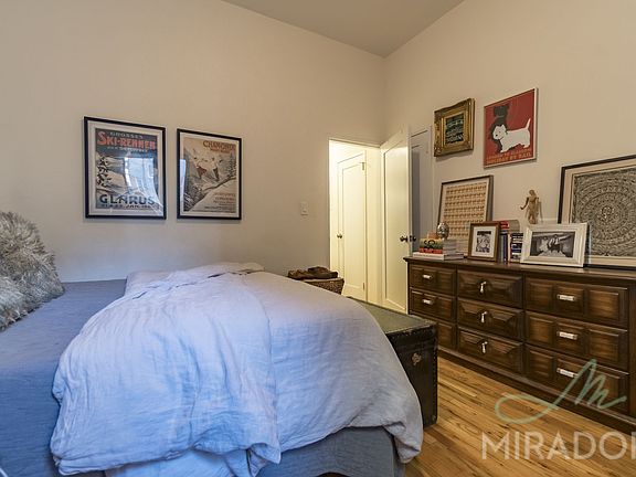 4th image of 239 W 21st St APT 2B