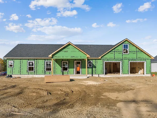 105 Fieldstone Drive, Augusta, ME 04330