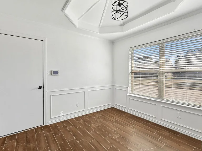 6300 Topaz Way — Photo 3