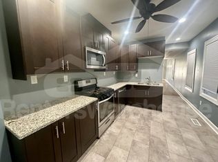 663 3rd St E, Saint Paul, MN 55106