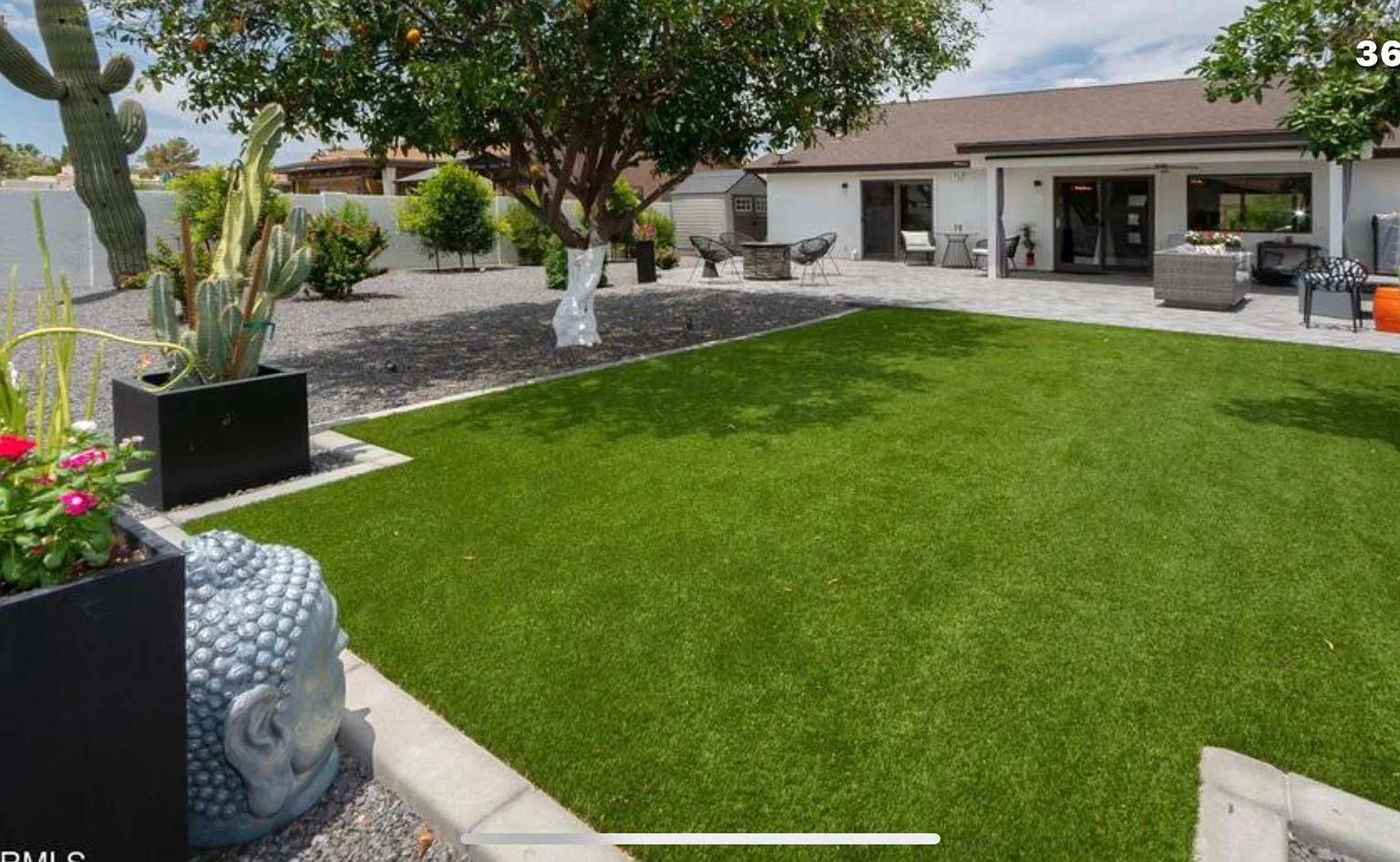 6809 E Kelton Ln — Photo 2