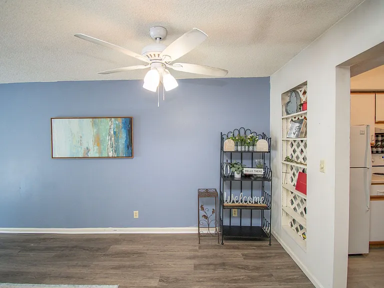 2904 W 33rd St #323 — Photo 15