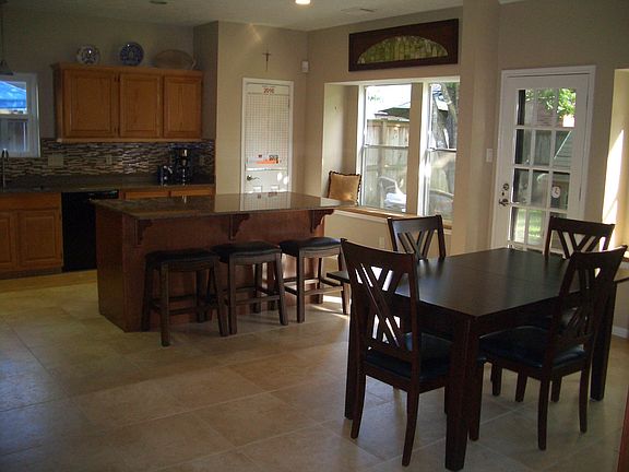 4th image of 1034 Chesterwood Dr