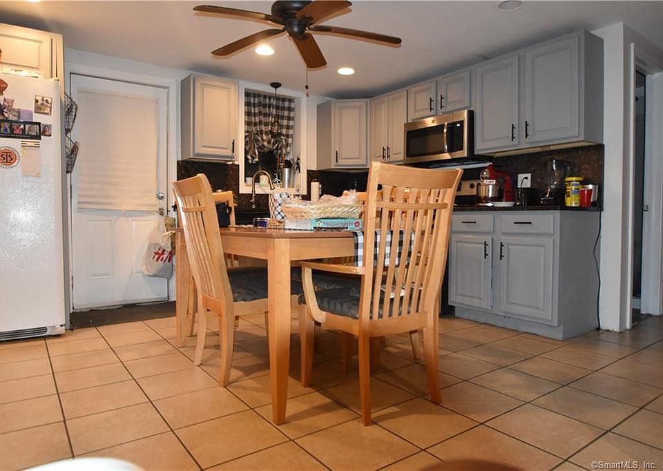 250 Myrtle St, Shelton, CT 06484 Zillow