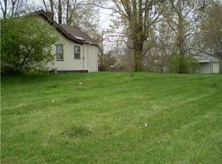 29805 Van Born Rd, Romulus, MI 48174