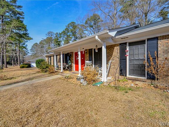 3rd image of 3724 Woodland Hills Dr