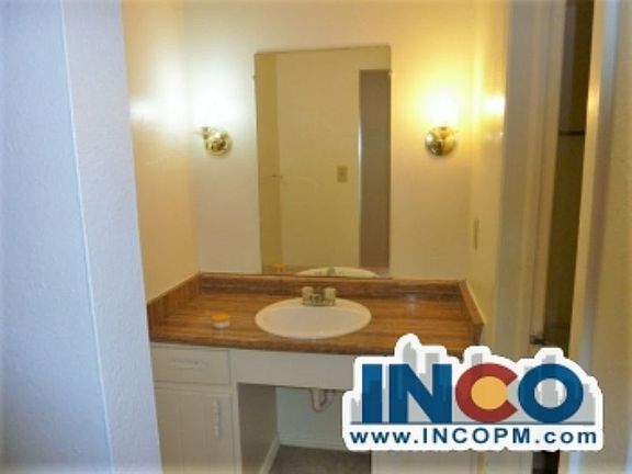4th image of 3160 W Louisiana Ave APT 205