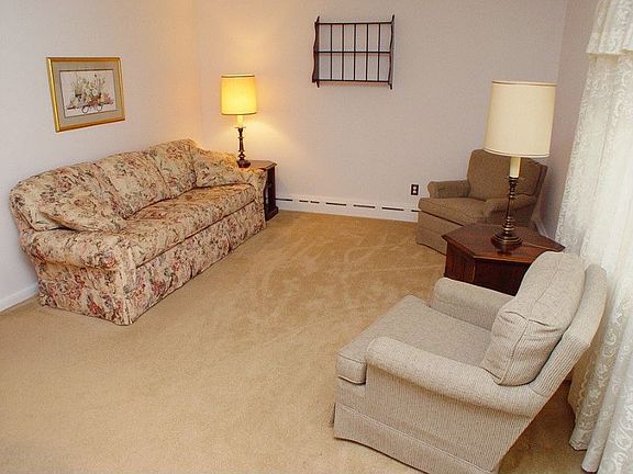 Another view of the living room.