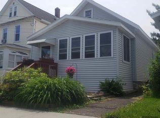 44 Twiller St, Albany, NY 12209