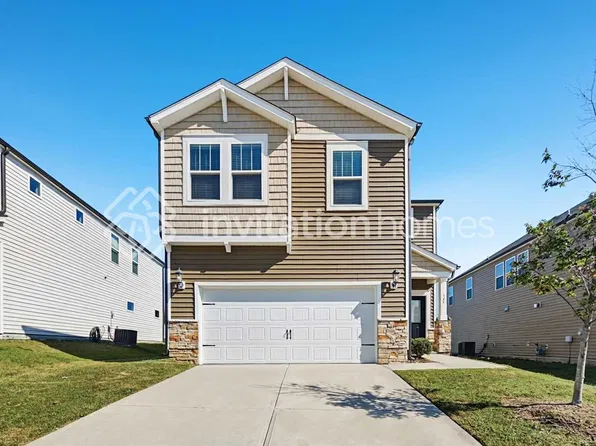 345 Wilbur Lake Dr, Fuquay Varina, NC 27526