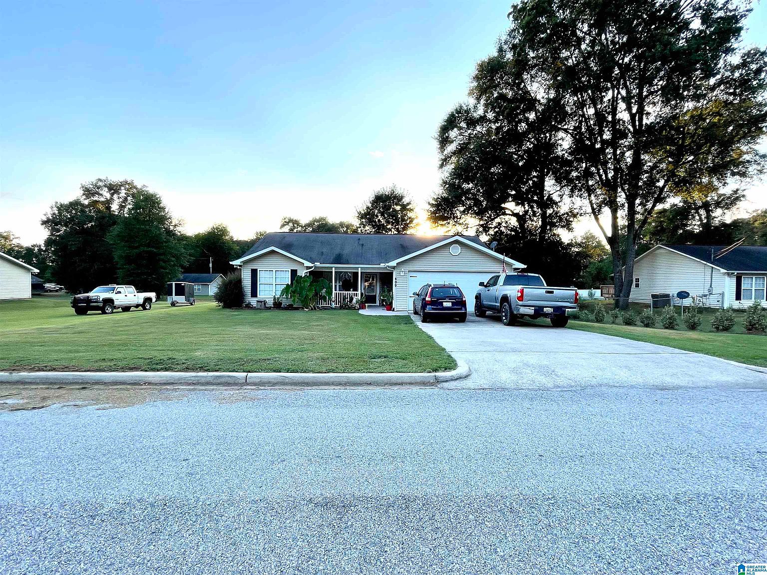 409 Rosemary Ln, Oxford, AL 36203 Zillow