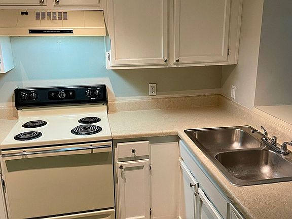 kitchen entry from entry hall