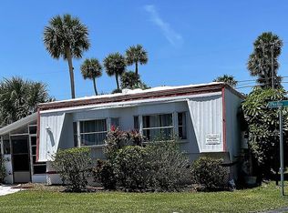 68 Phyllis Dr, Sebastian, FL 32958