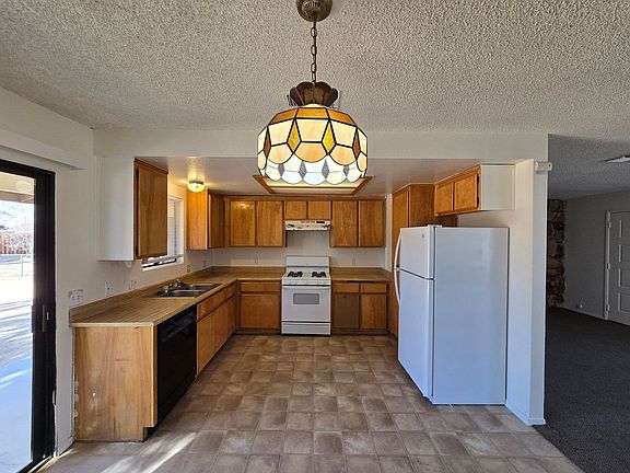 5th image of 72211 Sunnyvale Dr