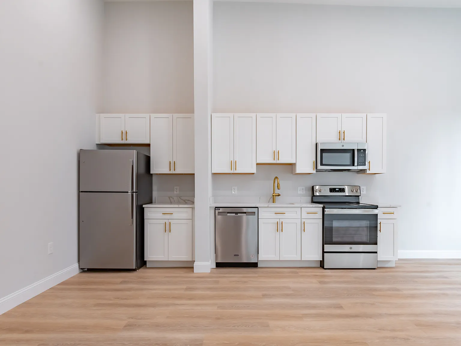 1 bed, 750 sqft, $2,350 — Photo 3