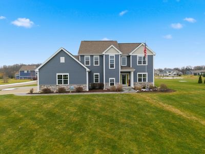 W278N6928 Leslie LANE, Hartland, WI, 53029