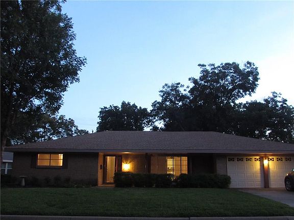 2nd image of 3733 Minot Ave