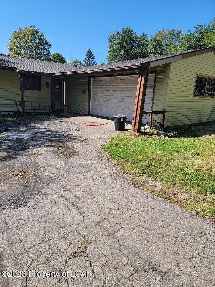 325 Clark St, Clarks Green, PA 18411 MLS 234652 Zillow