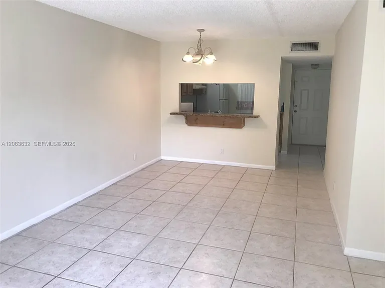 6796 Palmetto Cir S #101 — Photo 8