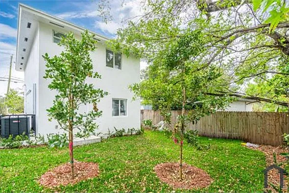 4 bed, 1385 sqft, $3,650 — Photo 4