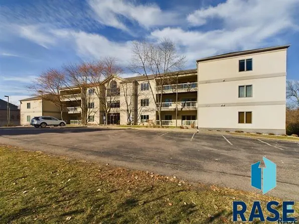 1210 W 57th St Unit 103, Sioux Falls, SD 57105