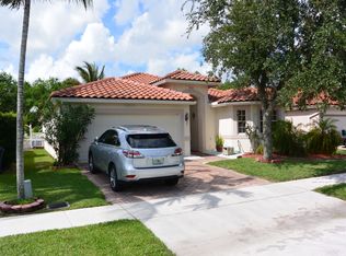 7425 Parkside Ln, Margate, FL 33063