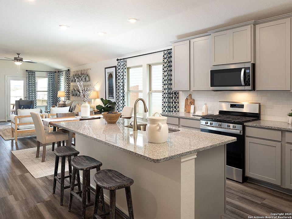 1st image of 25803 Marigold Oaks