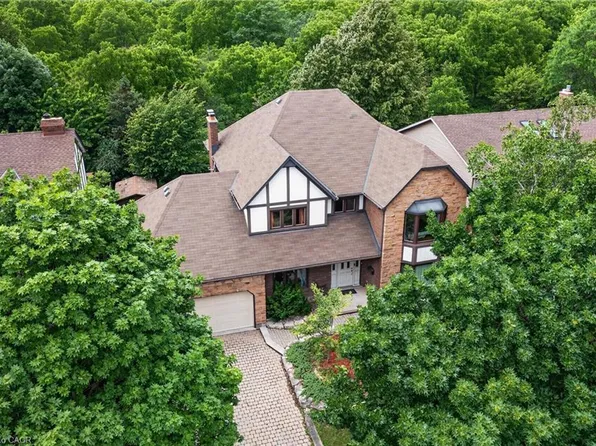 20 Tamwood Ct, Hamilton, ON L8J 2L2